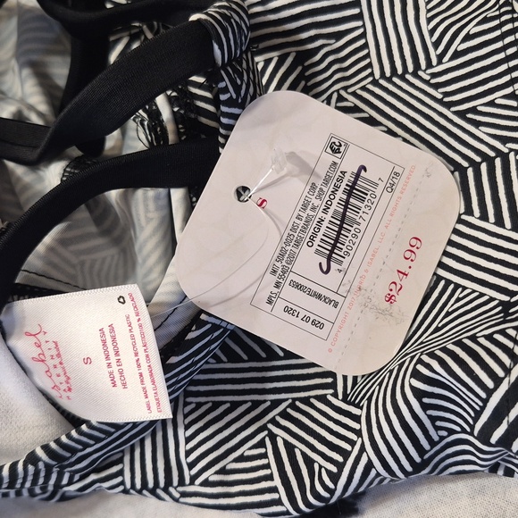 NWT S Black / White Ingrid and Isabel Maternity Tankini Top Criss Cross Patern - Picture 7 of 9
